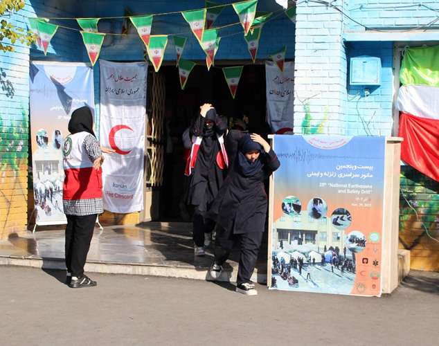 گزارش تصویری/ بیست و پنجمین زنگ ایمنی مدارس در استان قزوین