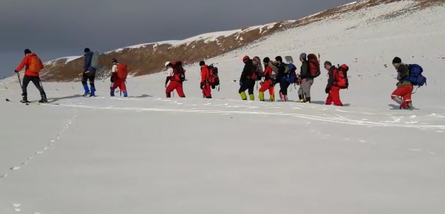 دوره باز آموزی جستجو و نجات در کوهستان در قزوین برگزار شد